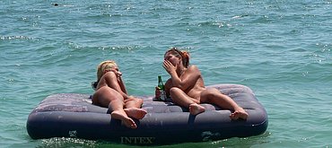 wives having sex on beach